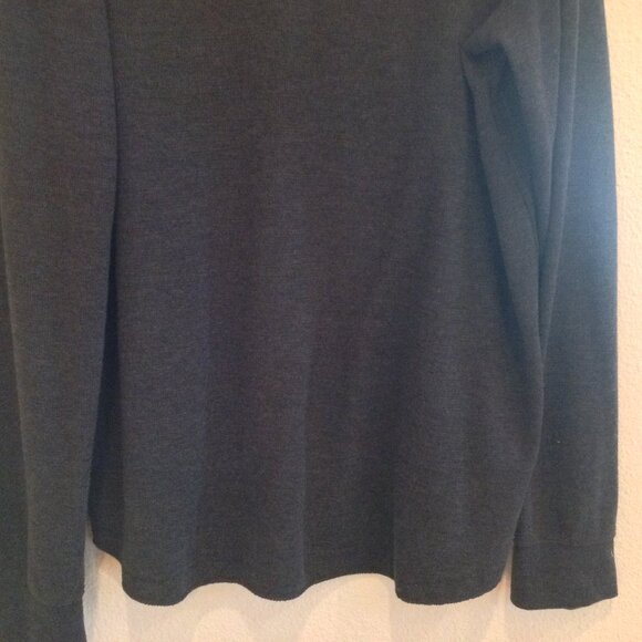 Shirt - Picture 3 of 11